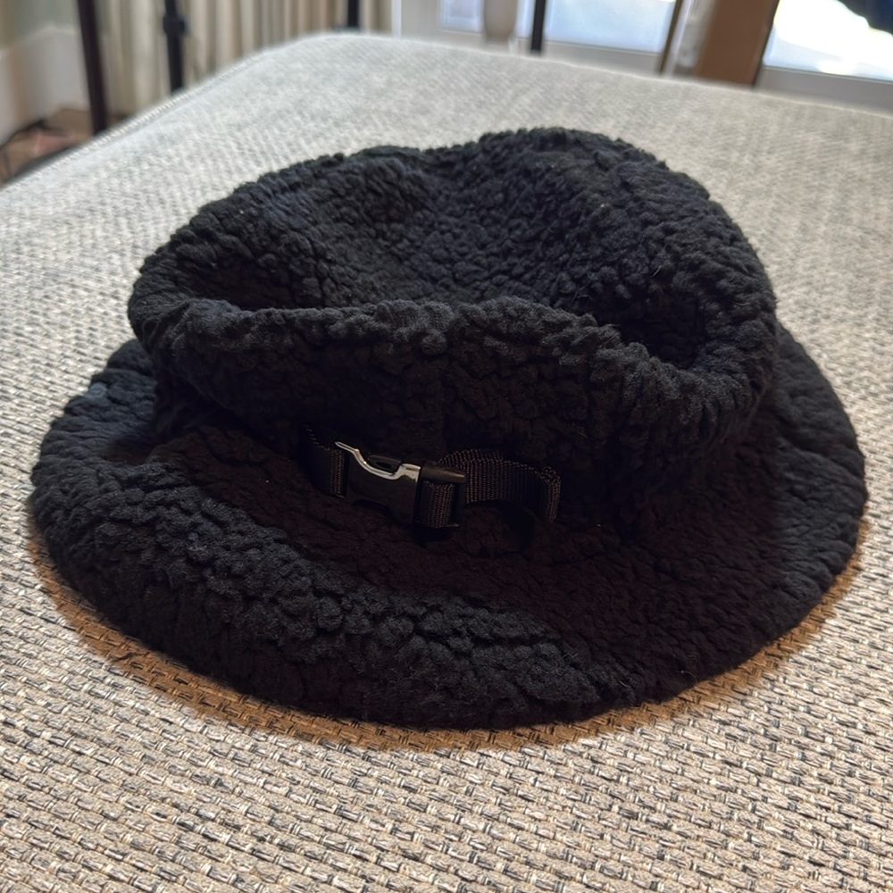 32. Reversible Sherpa Bucket Hat
